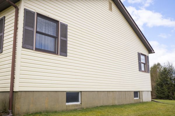 Dutch Lap Siding Repair in Madison